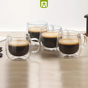 Combo Cafeteira Dolce Gusto Genio S Plus + 4 Xícaras Vidro Duplo de Brinde