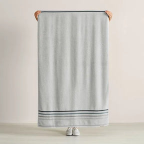 Kit com 15 Toalhas Super Banhão de Alta Maciez e Absorção + 5 Toalhas de Rosto de Brinde